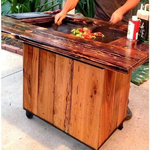 Hibachi Grill For Outdoor Kitchen: What It Is, Plus Your 5 Best Options For  A Hibachi Grill Station At Home