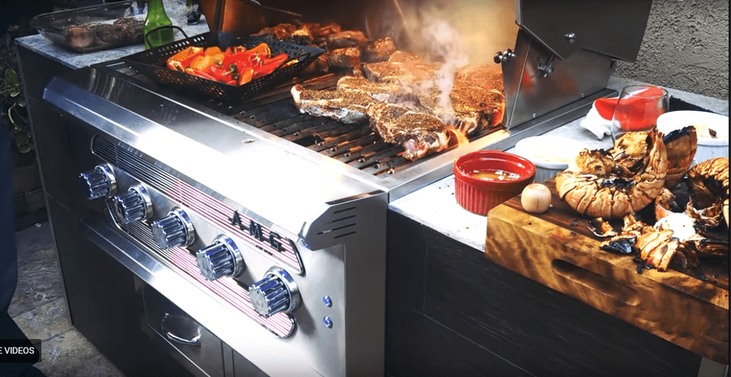 https://chicagobbqgrills.com/cdn/shop/products/summerset-built-in-grill-summerset-american-muscle-grill-54-8-burner-built-in-dual-fuel-wood-charcoal-gas-grill-24151530602649_1024x1024.png?v=1619590117