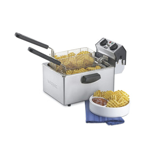 Waring Commercial 8.5 lb. 1800W Professional Deep Fryer with Dual Frying Baskets — 120V